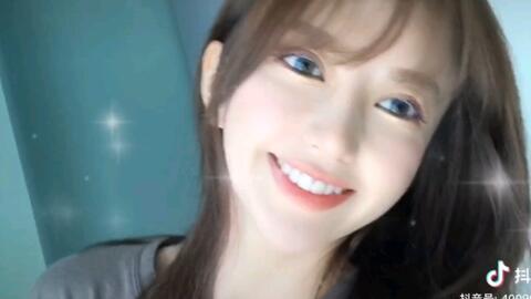 抖音最新爆料美女是谁啊,揭秘网络红人的神秘面纱